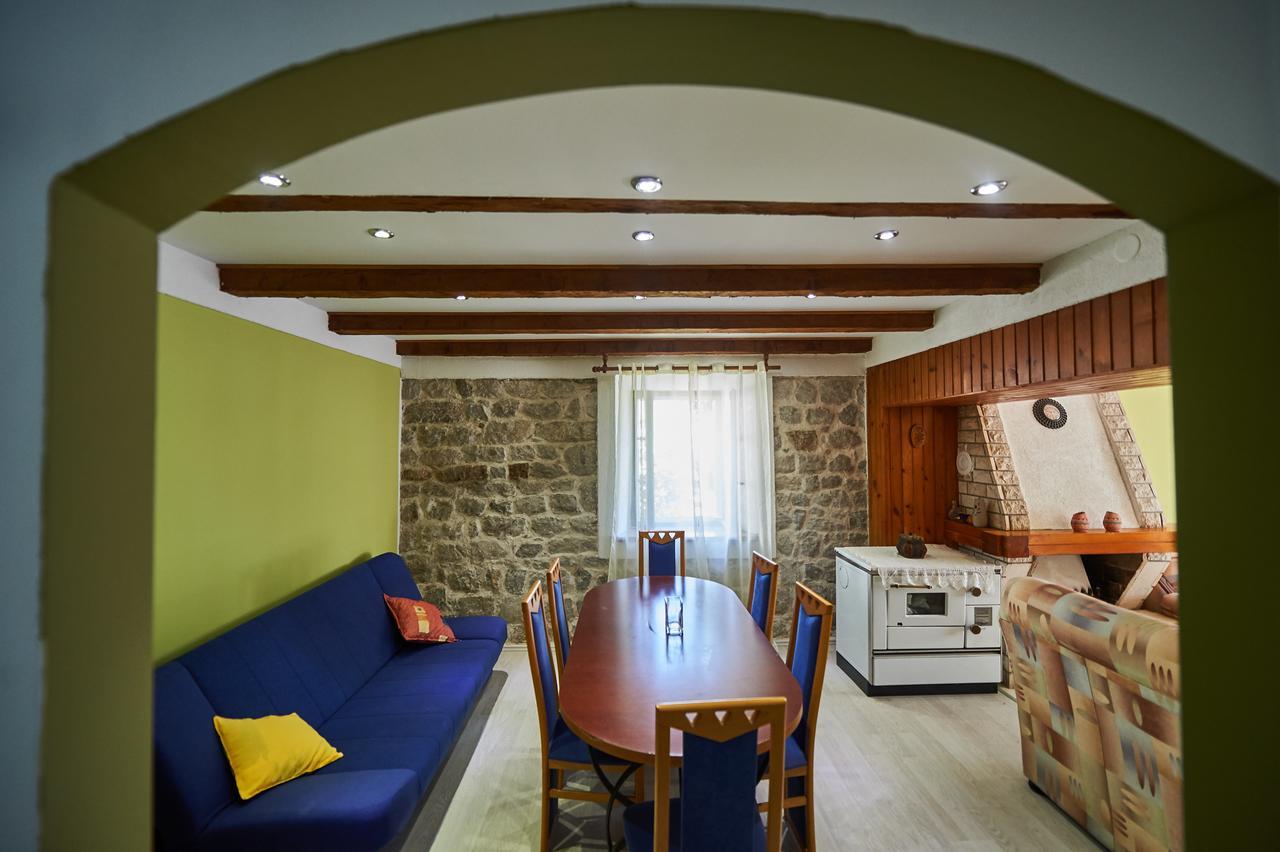 فيلا Garden Vista Stone House كوتور المظهر الخارجي الصورة